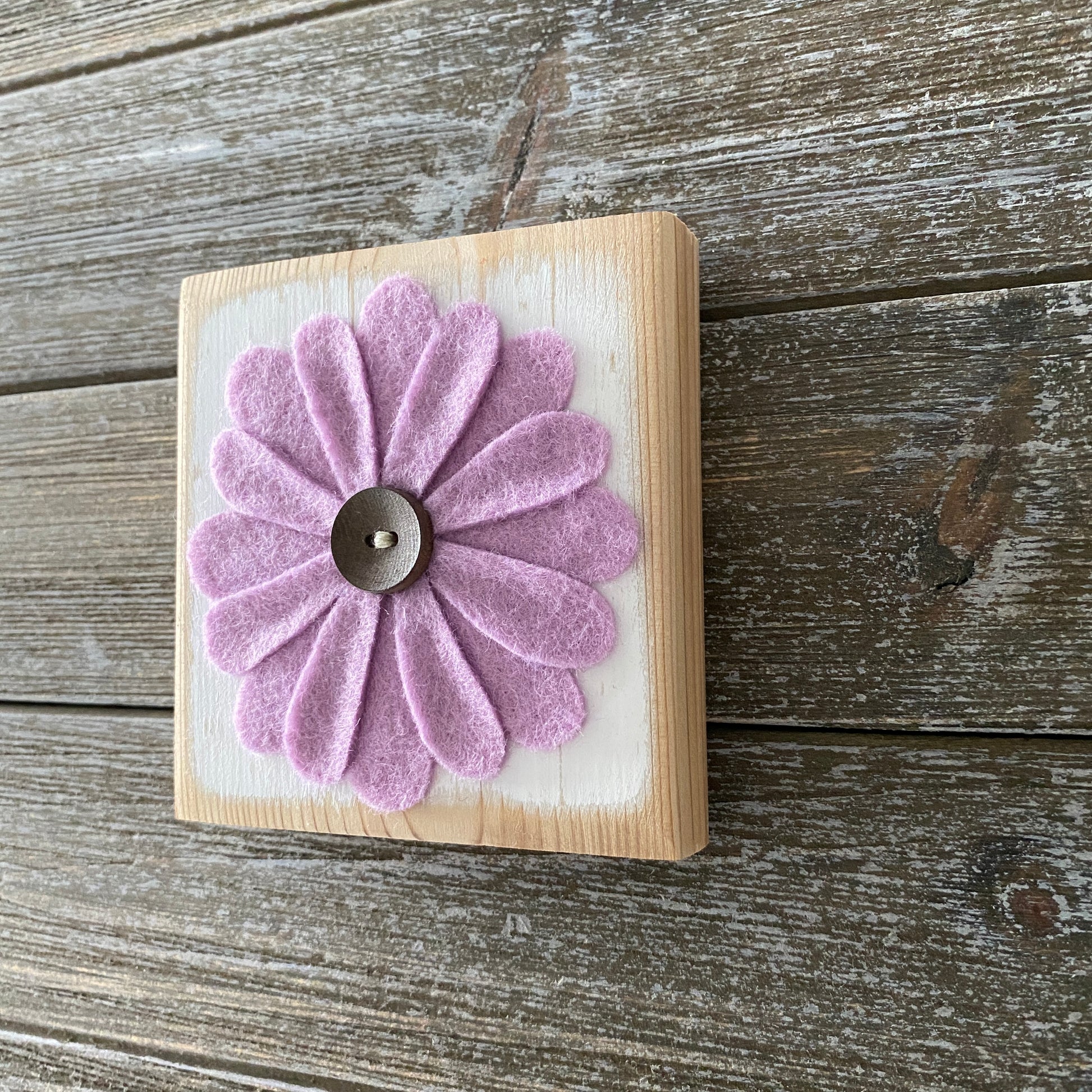 Felt Flower Embellishments for Crafts - Purple Flowers - Variety Pack – BKV  Decor