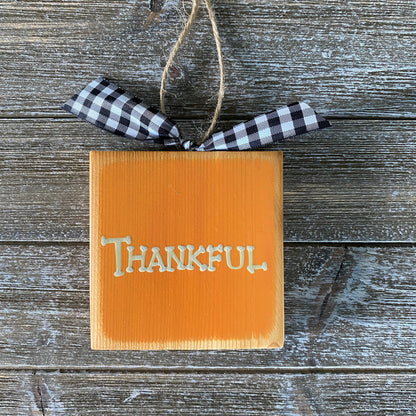 Thanksgiving Decor - Thankful Grateful Blessed Ornaments